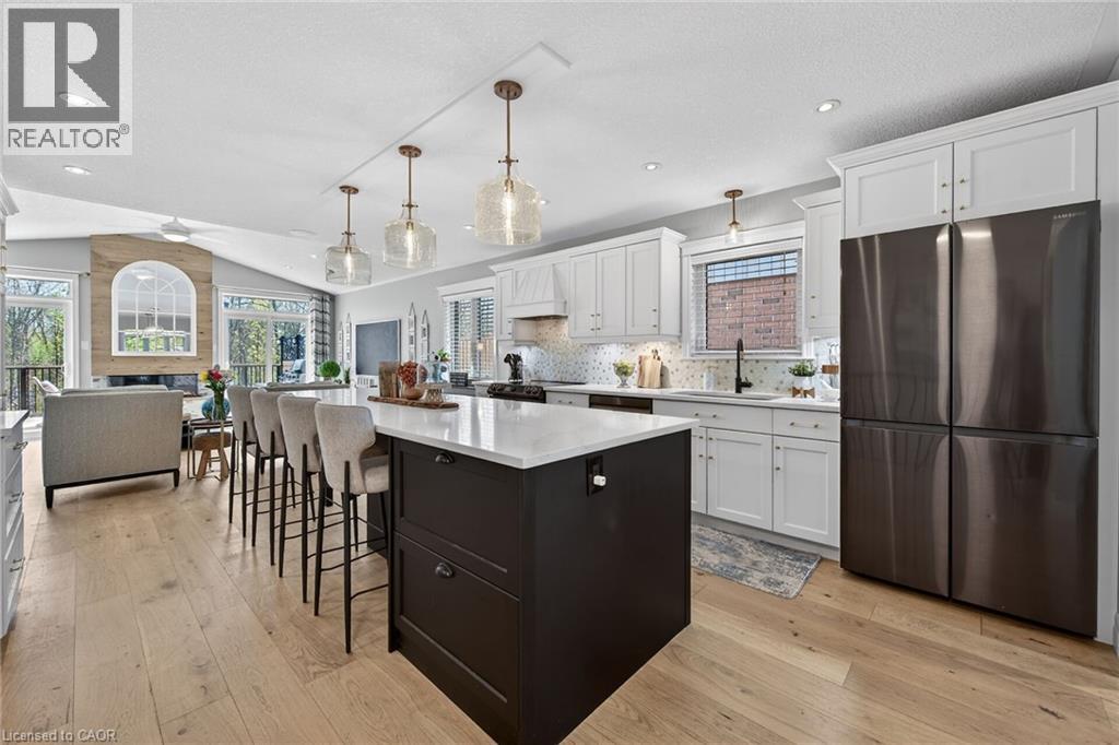 18 ANGLER Avenue - 6