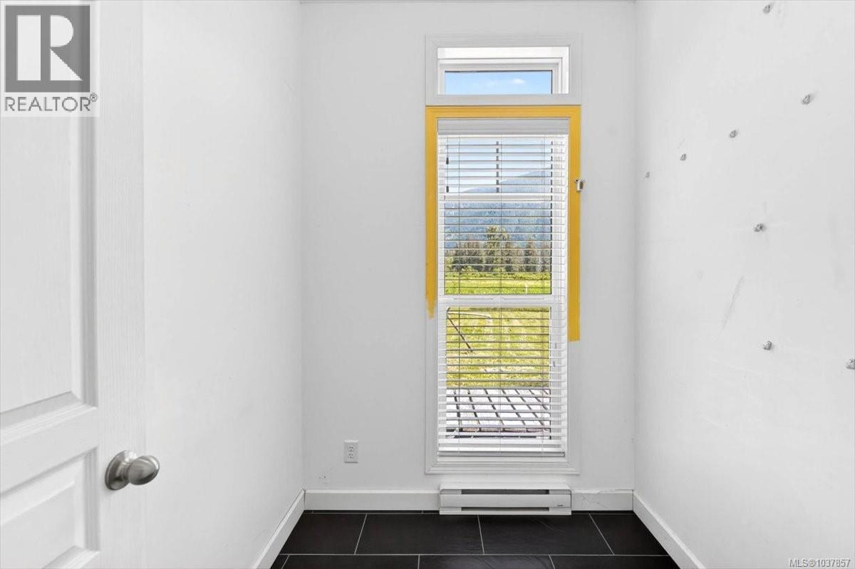 9589 Comox Trail, Port Alberni
