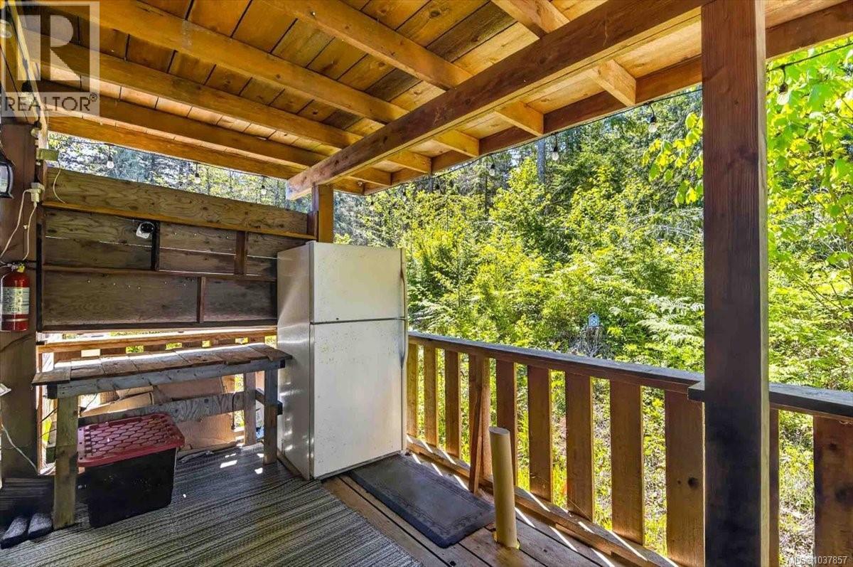 9589 Comox Trail - 28