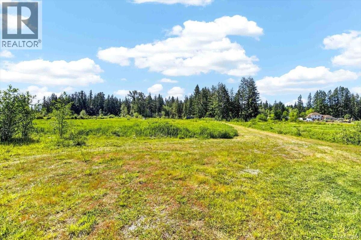 9589 Comox Trail - 33