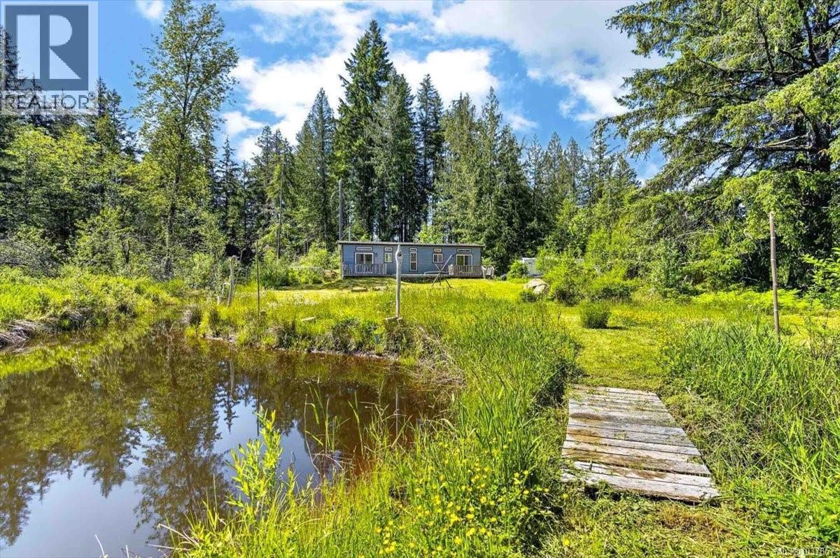 9589 Comox Trail - 43