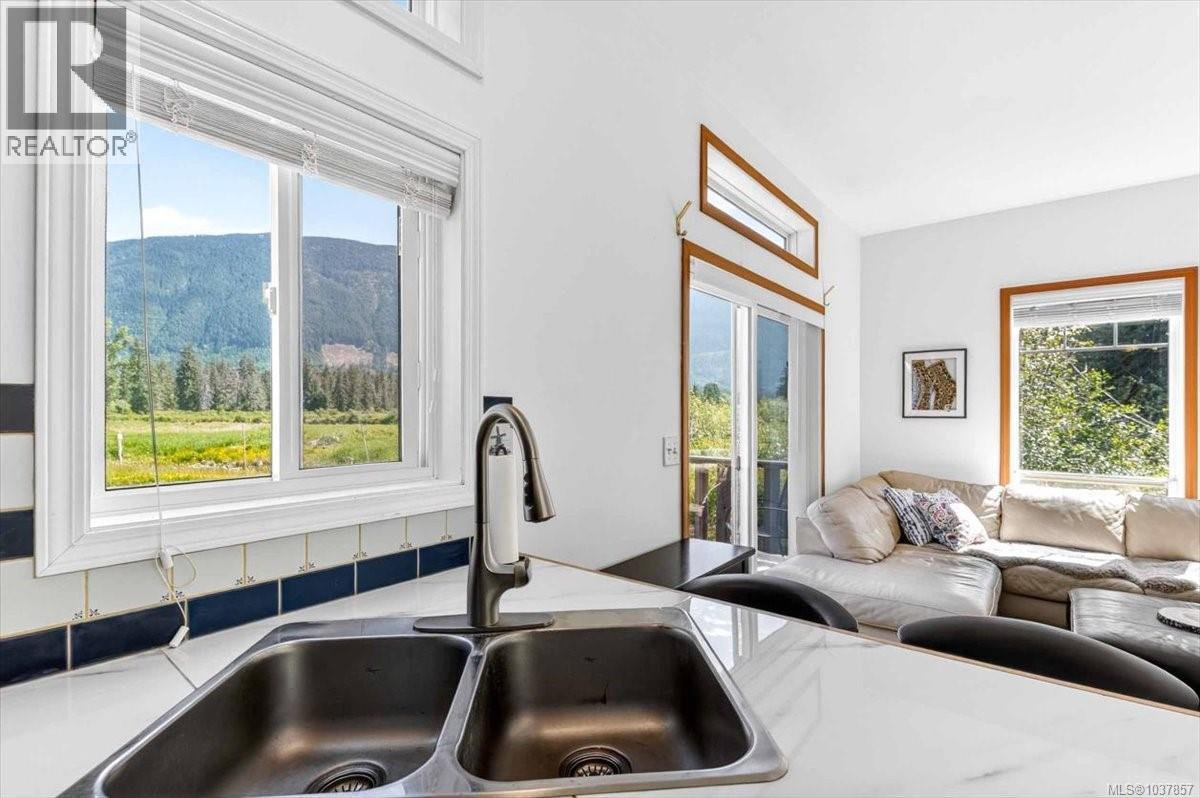 9589 Comox Trail, Port Alberni