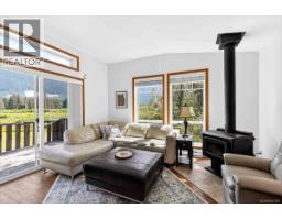 9589 Comox Trail, Port Alberni, BC V9Y8N8 Photo 12