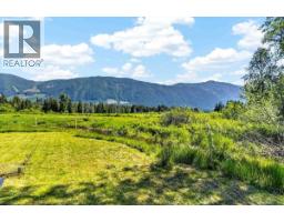 9589 Comox Trail, Port Alberni, BC V9Y8N8 Photo 37