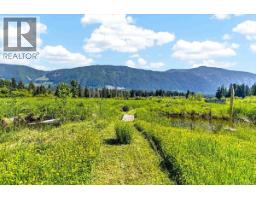 9589 Comox Trail, Port Alberni, BC V9Y8N8 Photo 41