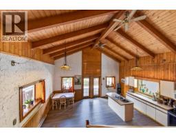 4764 Forsters Landing Road, Radium Hot Springs, BC V0A1M0 Photo 18
