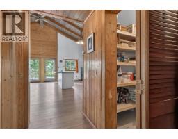 4764 Forsters Landing Road, Radium Hot Springs, BC V0A1M0 Photo 14