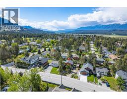 4764 Forsters Landing Road, Radium Hot Springs, BC V0A1M0 Photo 48