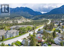 4764 Forsters Landing Road, Radium Hot Springs, BC V0A1M0 Photo 46
