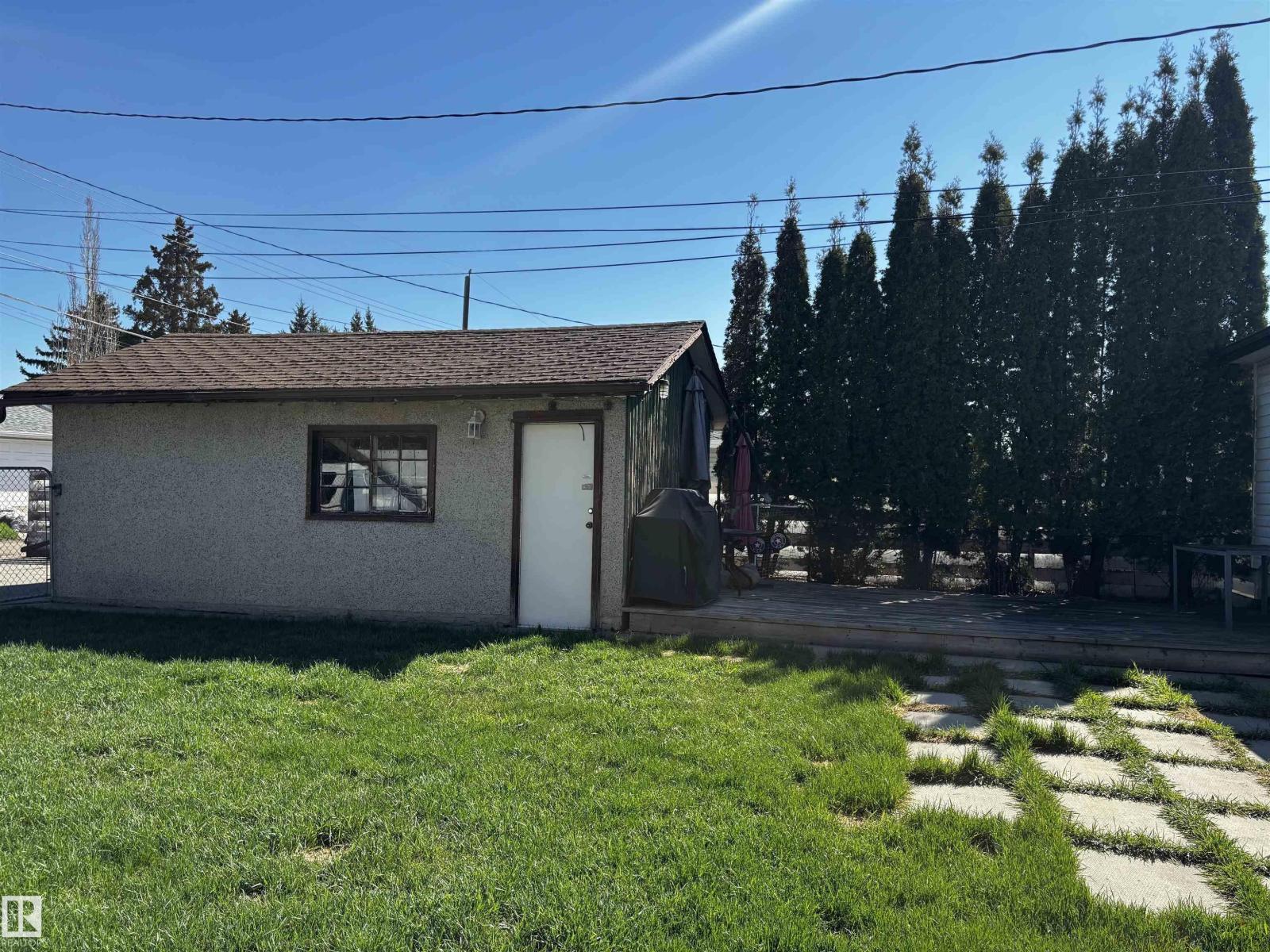 12824 134 AV NW - 23
