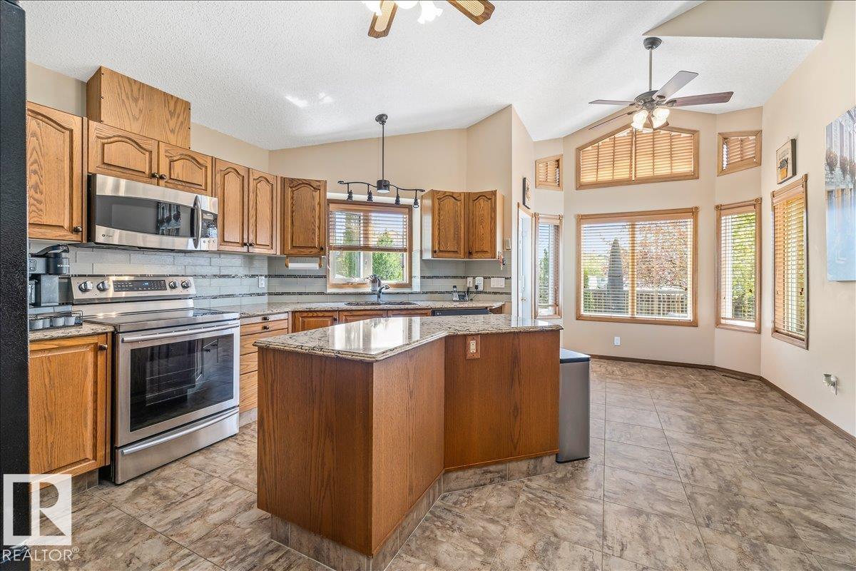 5611 152B AV NW - 17