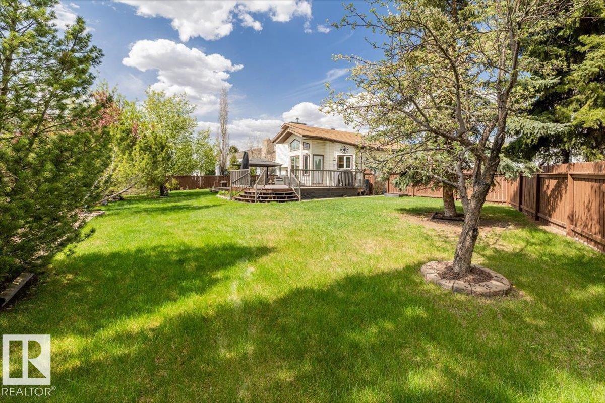5611 152B AV NW - 43