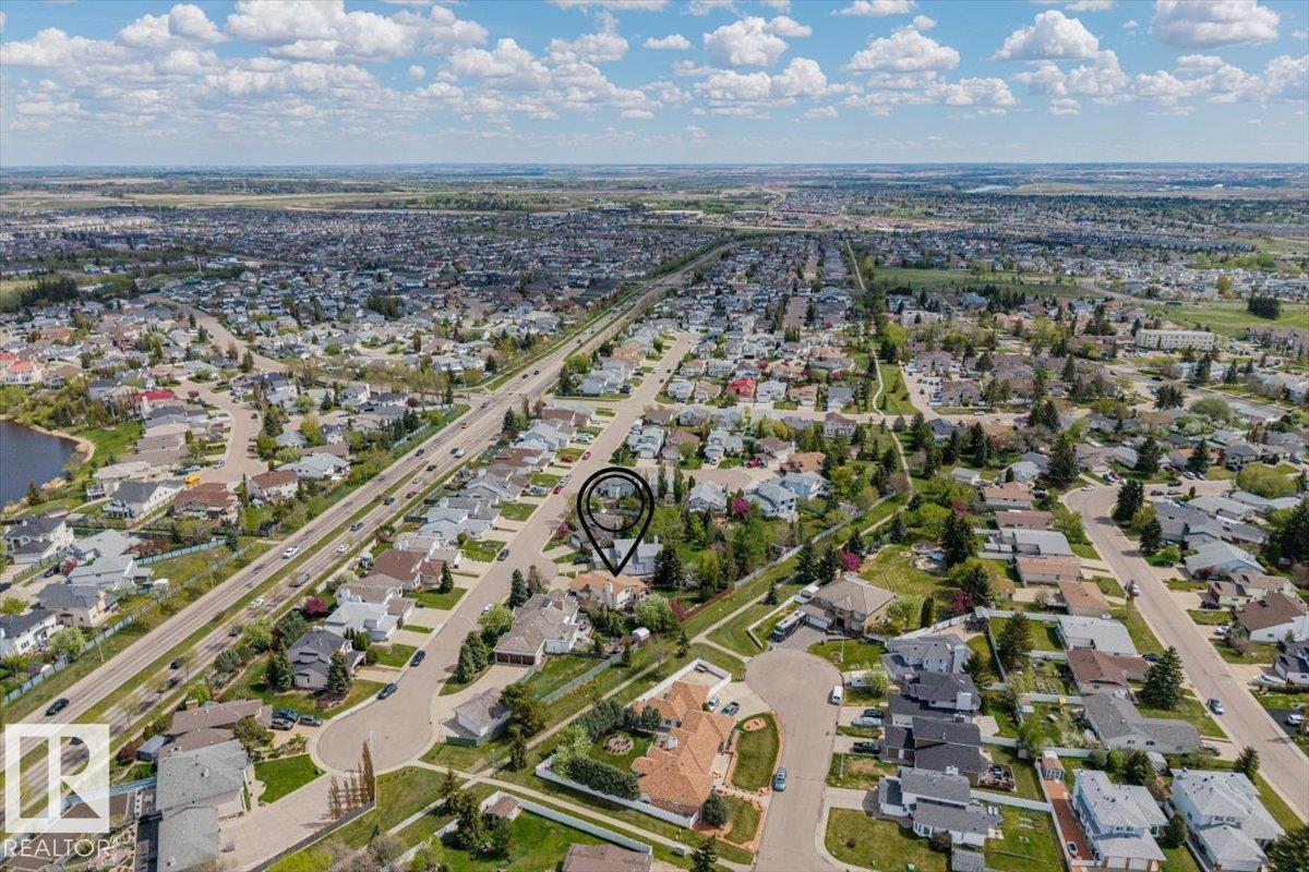 5611 152B AV NW - 52