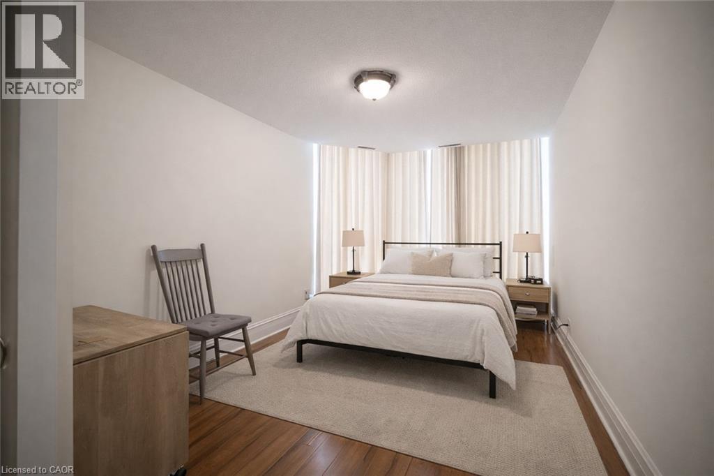 #102 67 CAROLINE Street S - 16