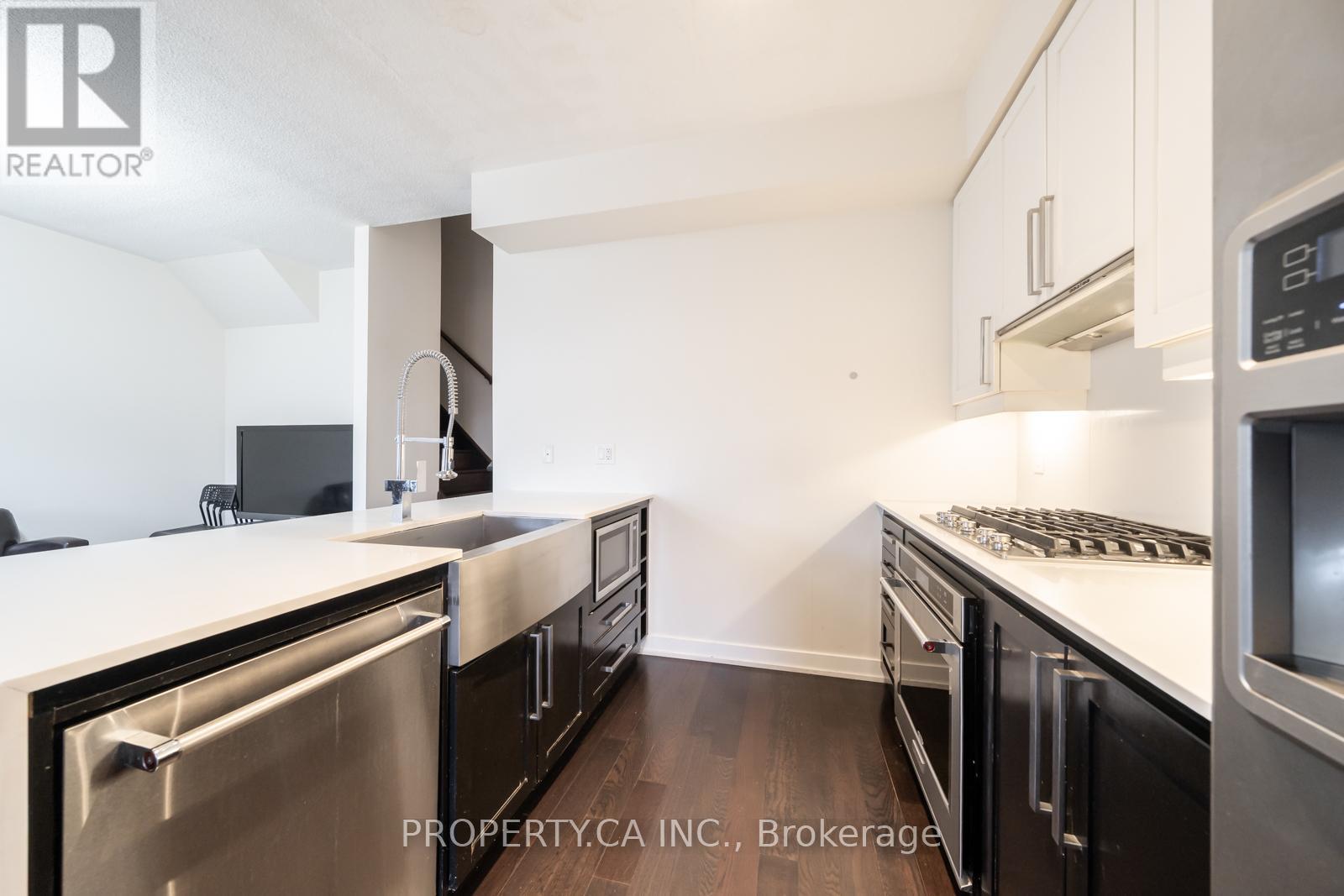 #11 4030 PARKSIDE VILLAGE DRIVE - 11