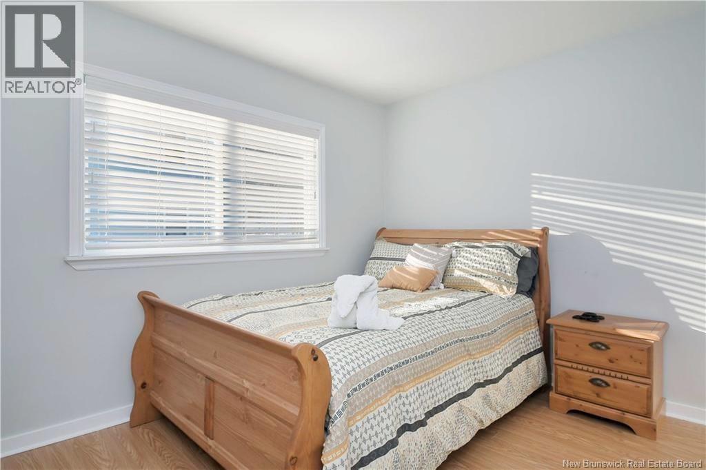 256 West Lane - 14