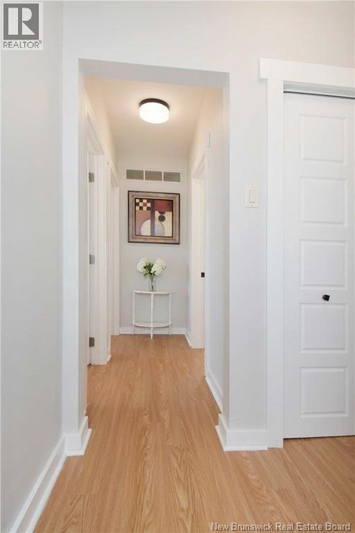 256 West Lane - 11