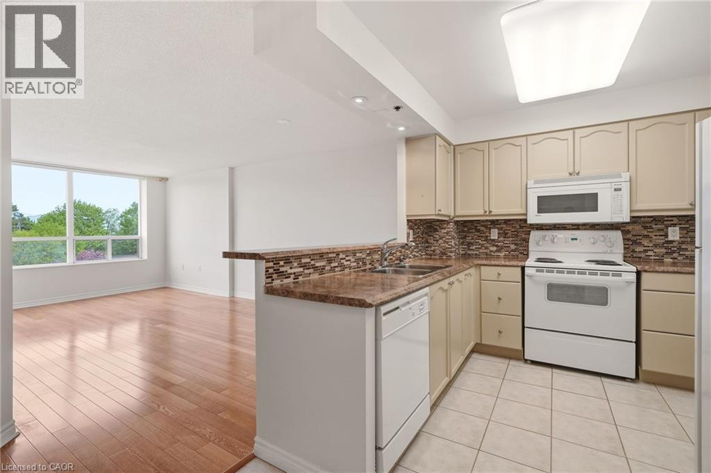#1415 100 BURLOAK Drive - 6