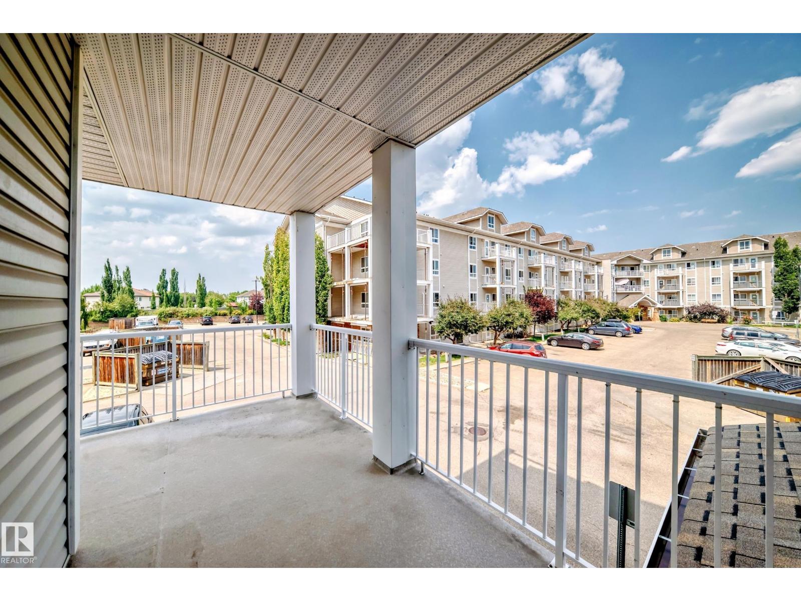 #205 5340 199 ST NW - 31