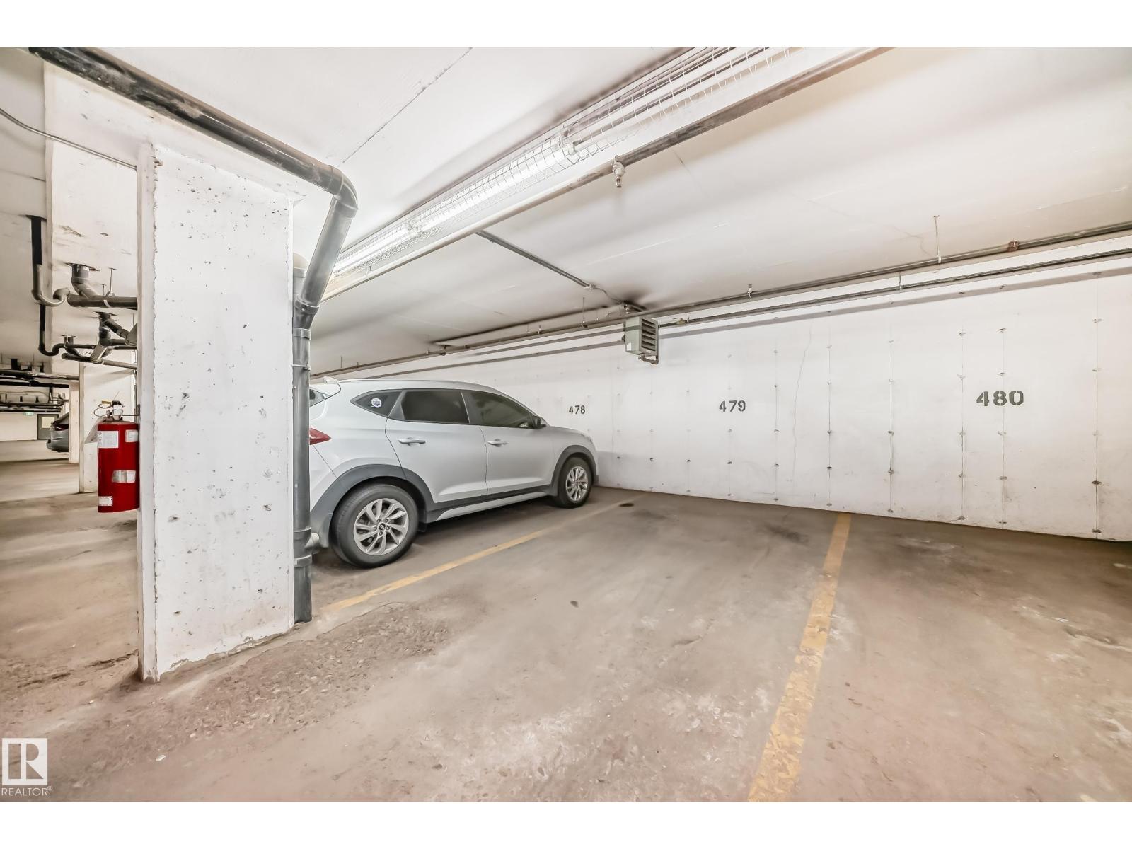 #205 5340 199 ST NW - 35