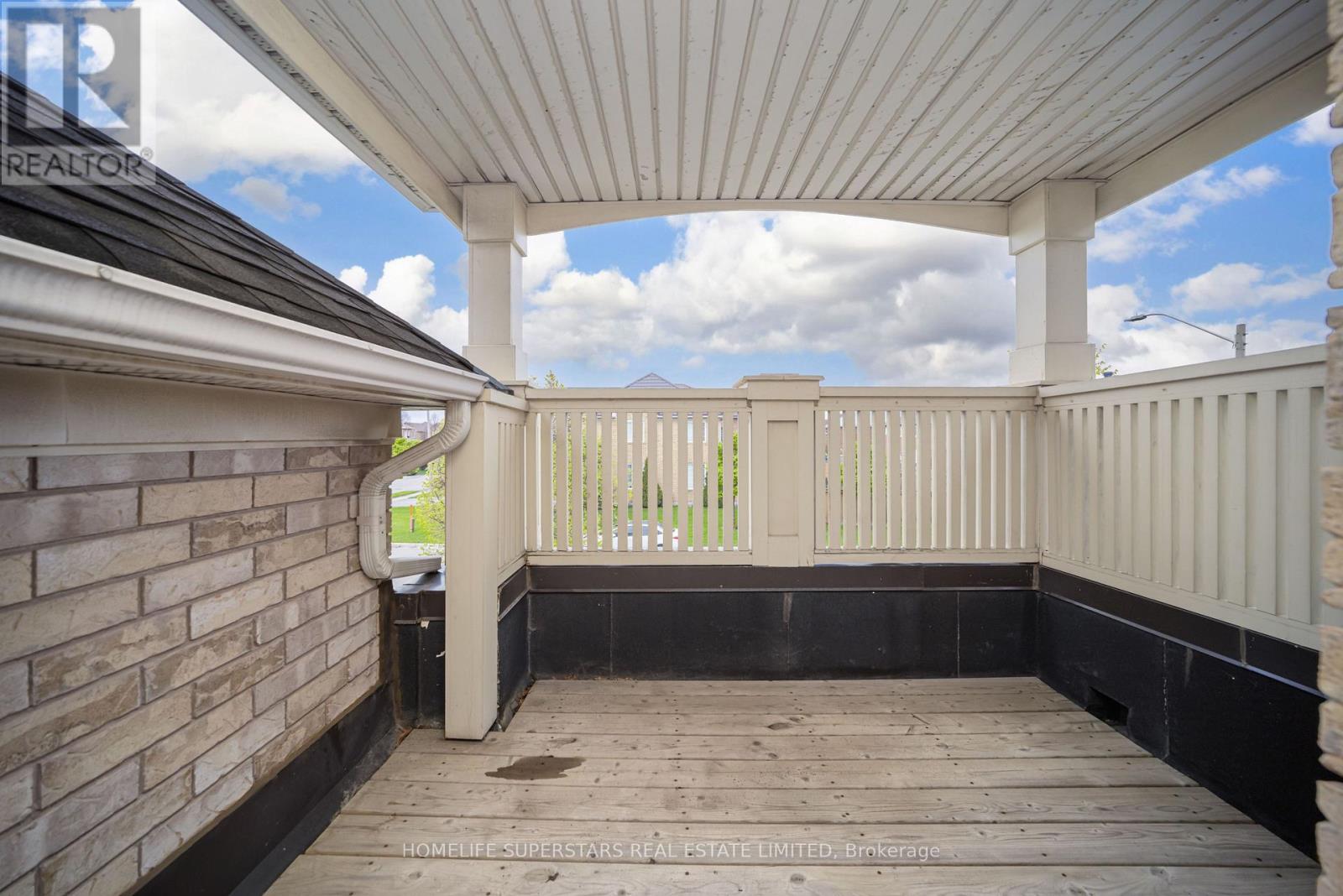 3836 BAYCROFT DRIVE - 40