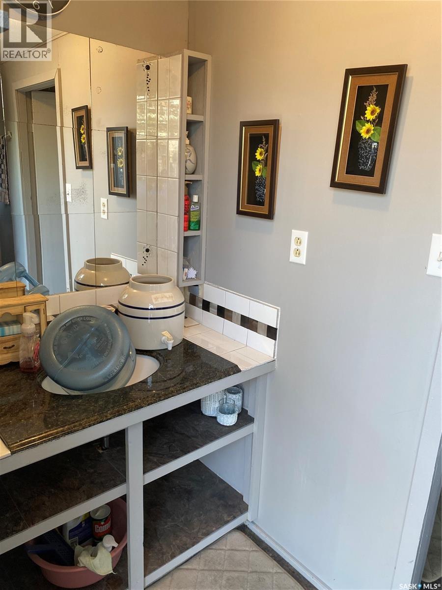 2050 McCrea ROAD - 23