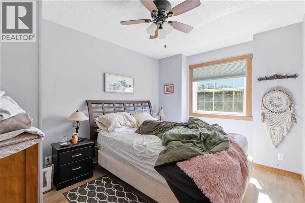 B59 Cottage Crescent - 18