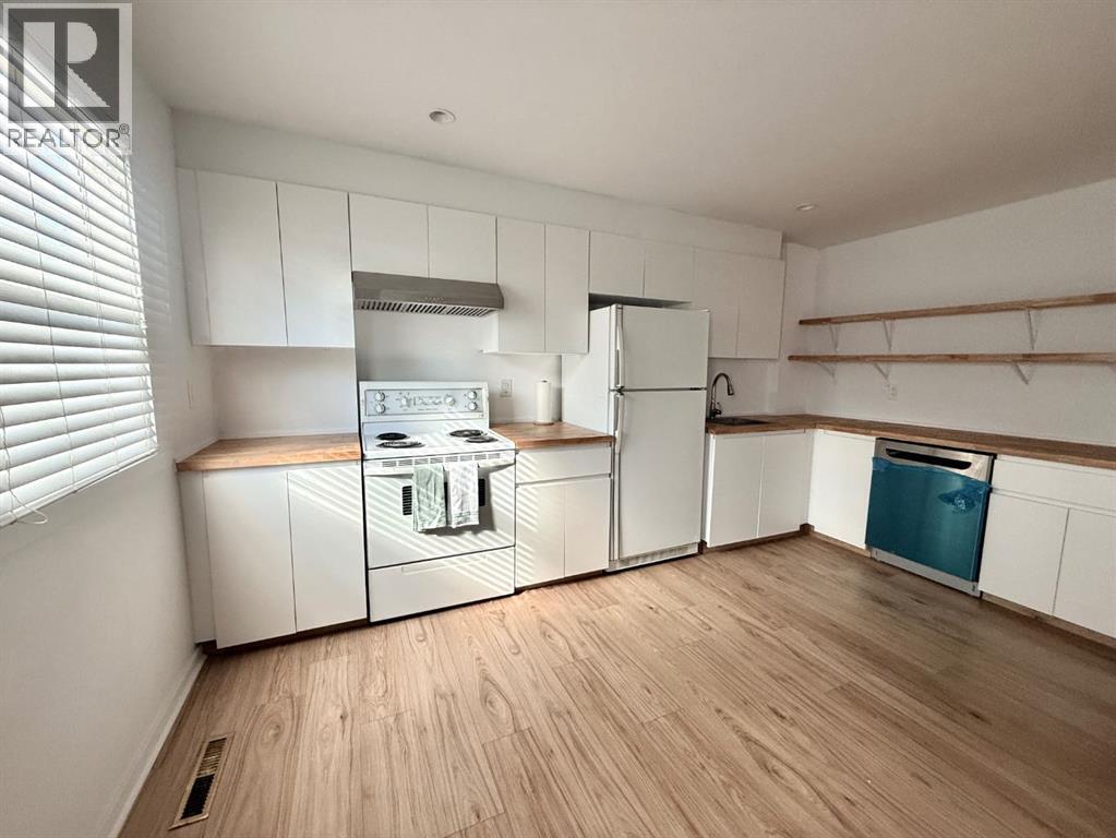 1426 Ashgrove Road S - photo 4