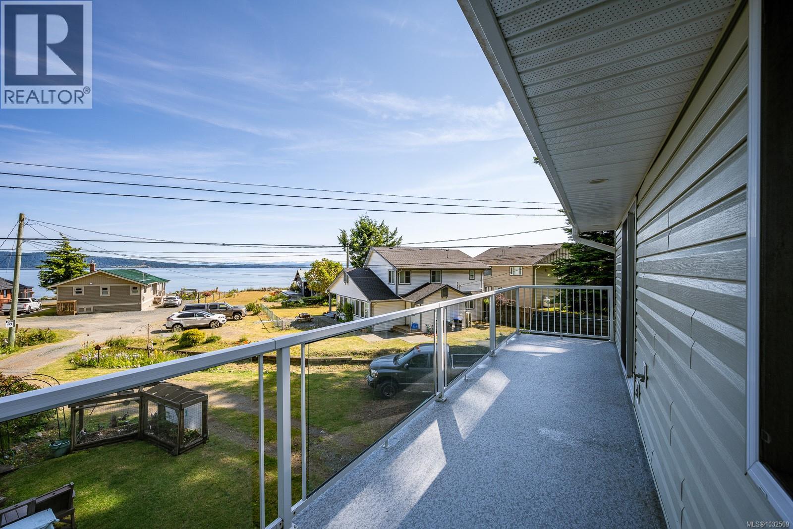 5 6919 Island Hwy W, Bowser