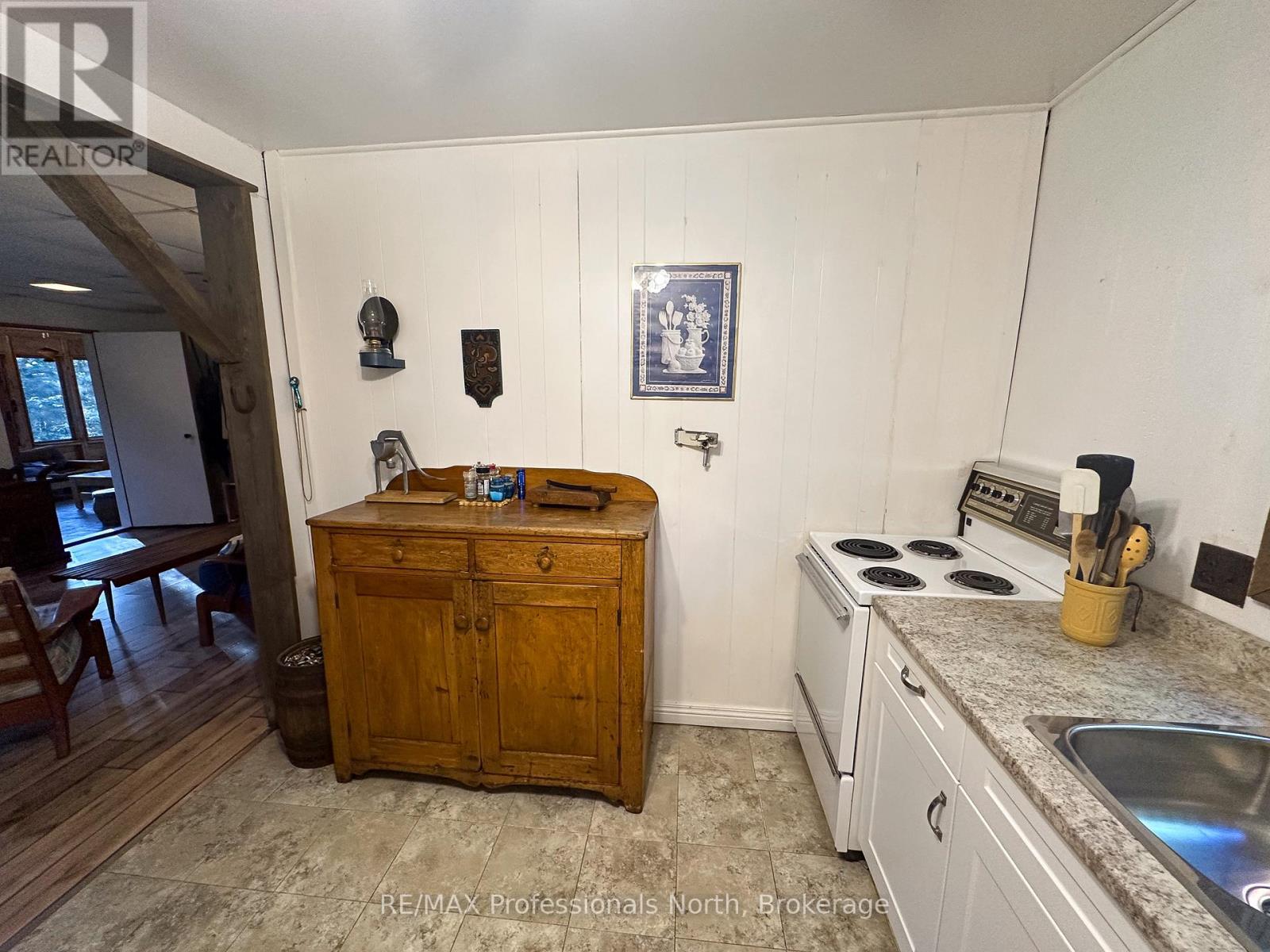 1063 FORRESTER TRAIL N - 11