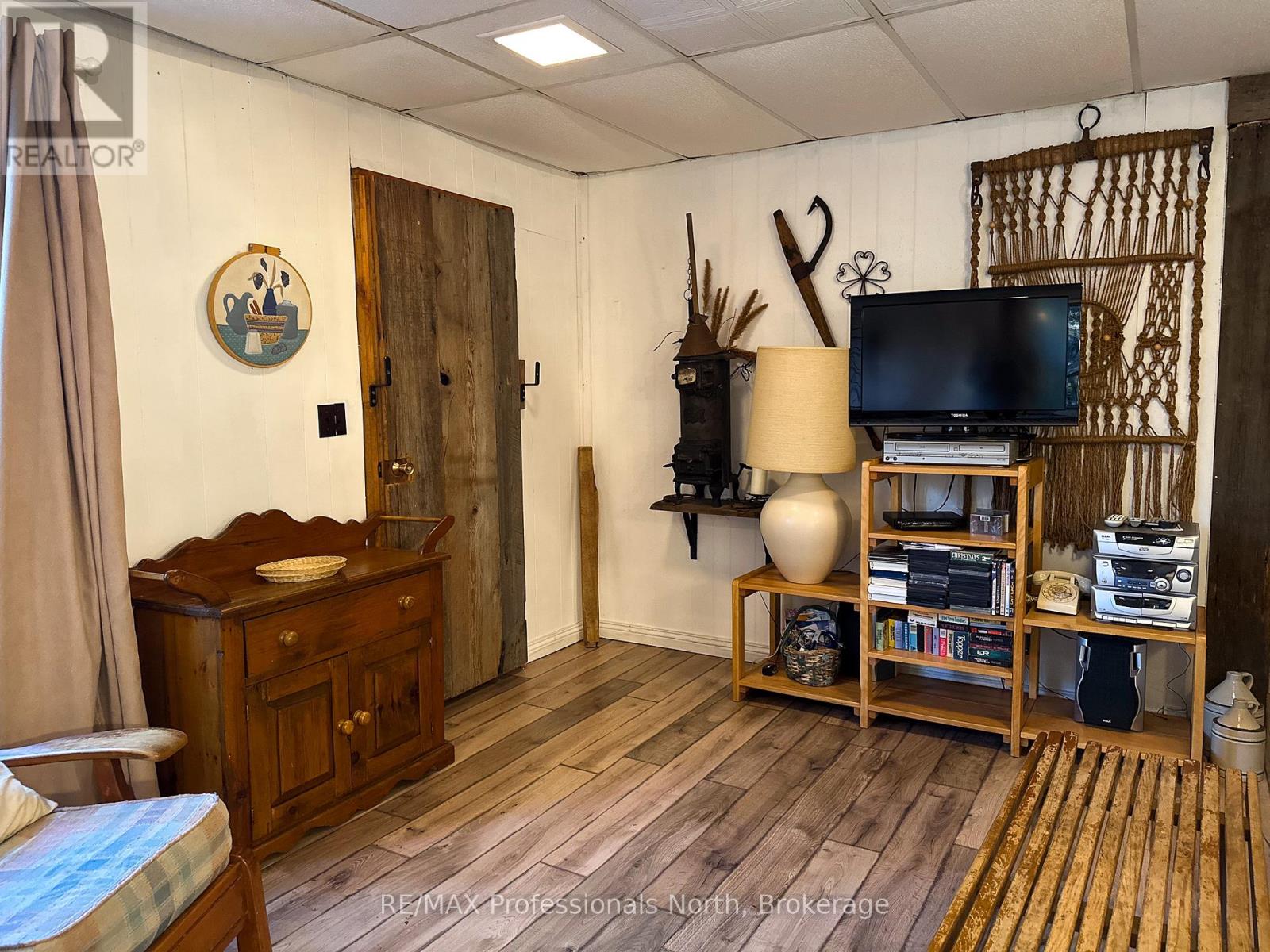 1063 FORRESTER TRAIL N - 14