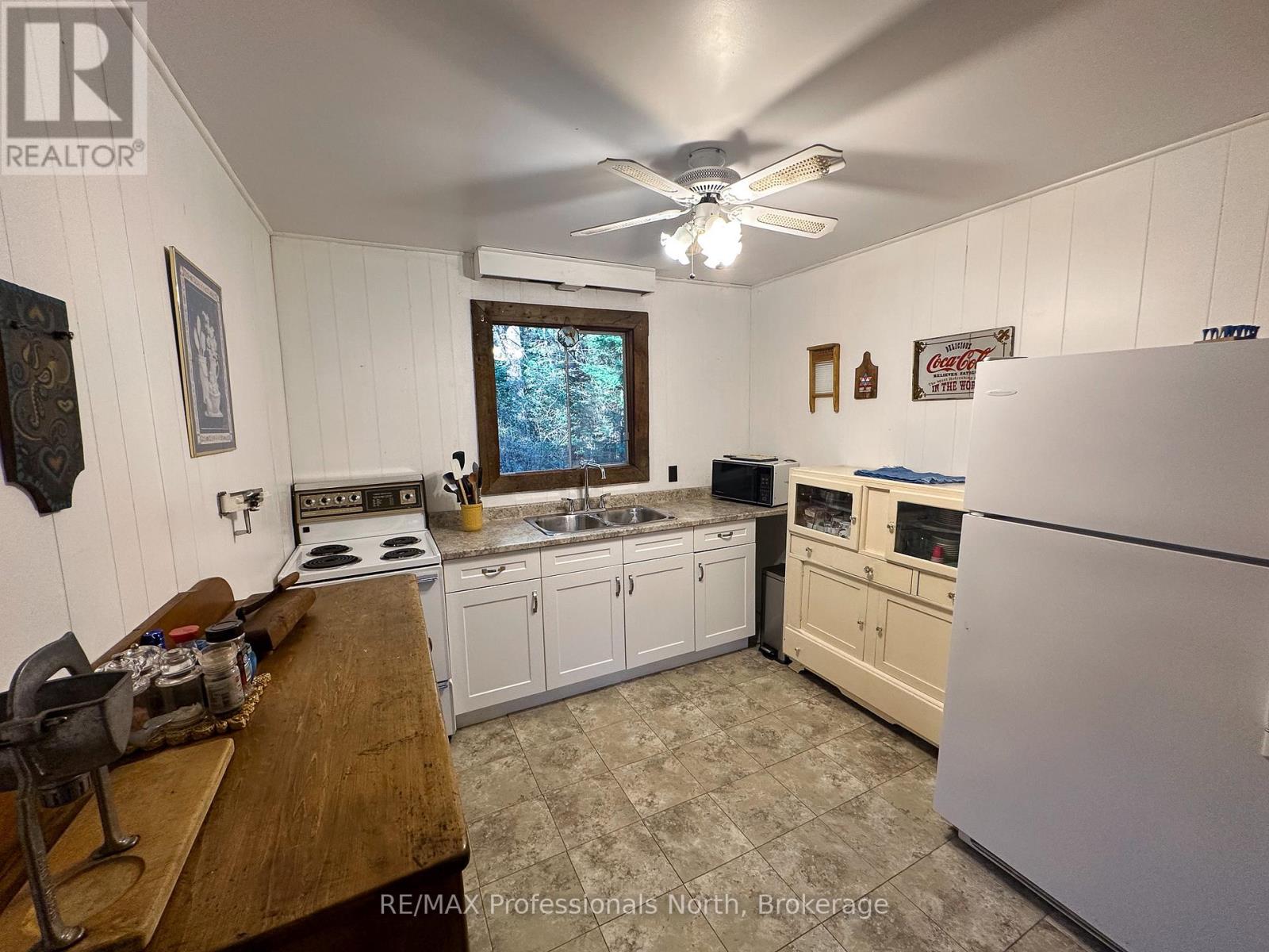 1063 FORRESTER TRAIL N - 9