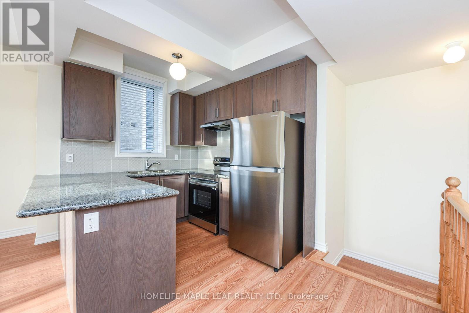 #206 30 HALLIFORD PLACE - 19