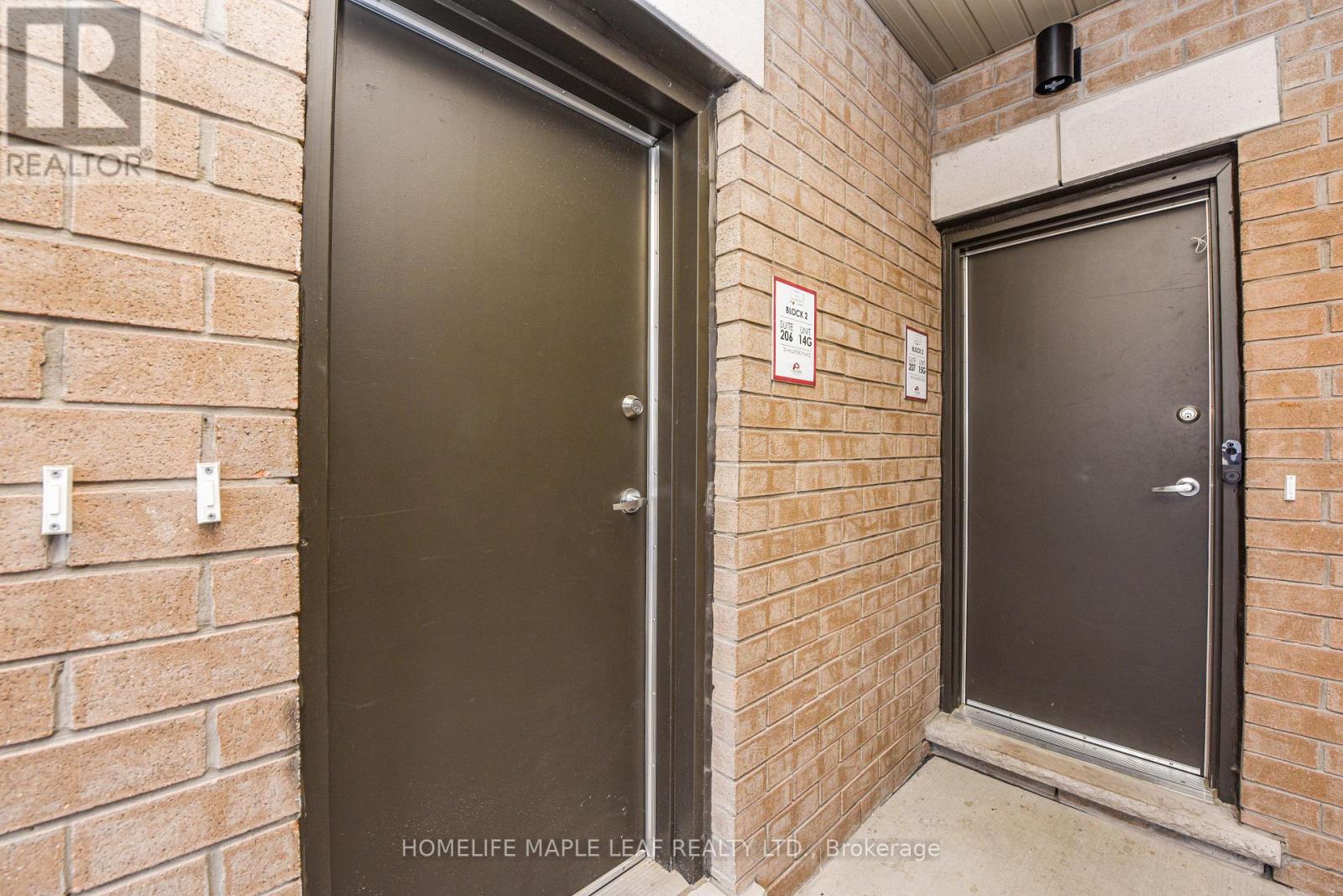 #206 30 HALLIFORD PLACE - 41