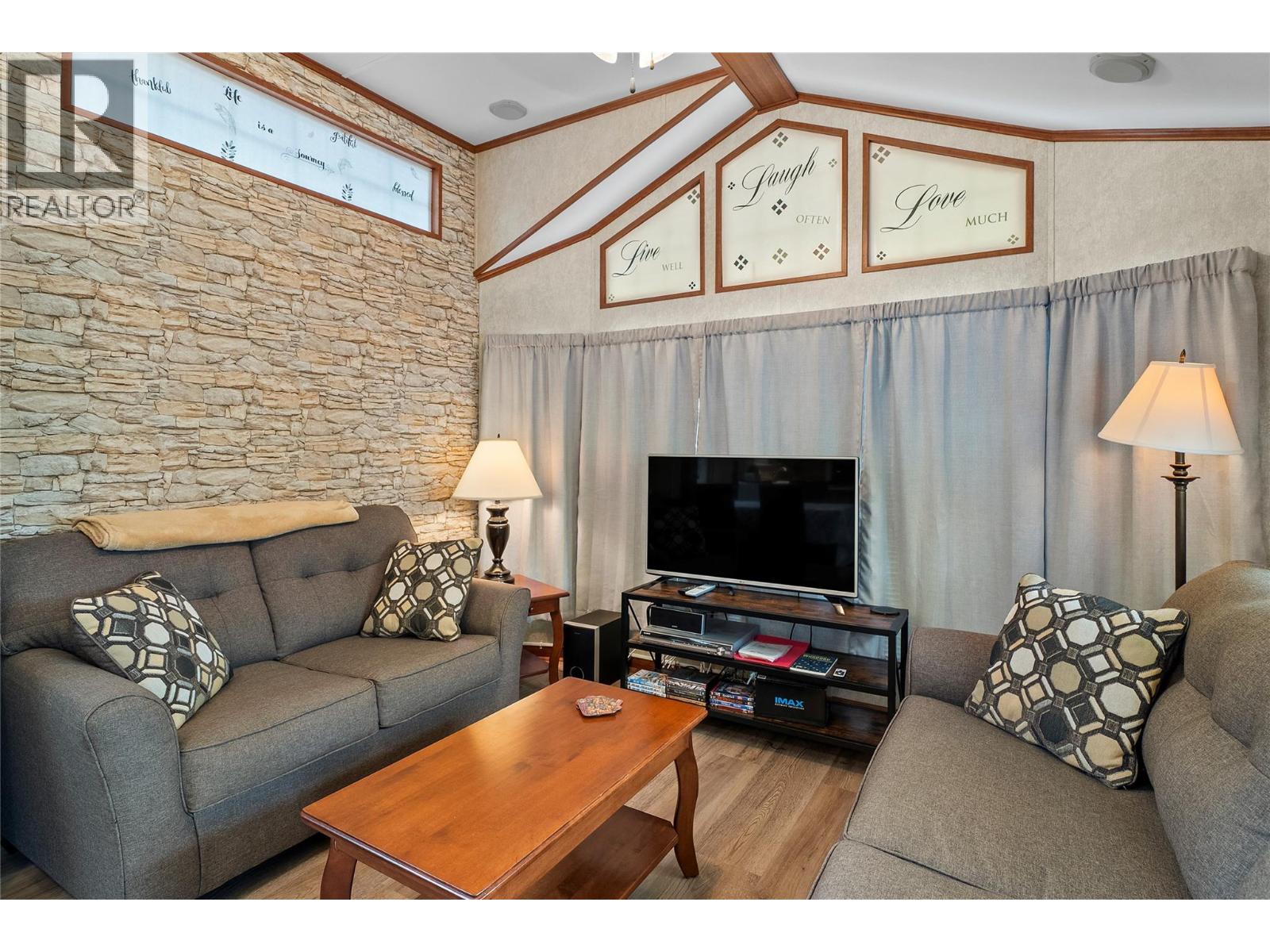 #G33 2698 Blind Bay Road - 8