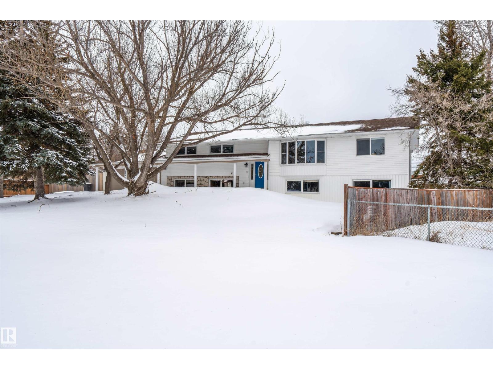 5803 53 AV — photo 52