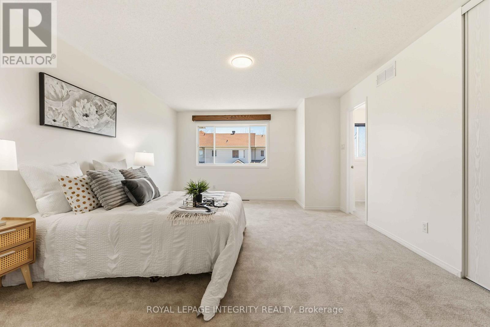 13 SOUTHPOINTE AVENUE - 14