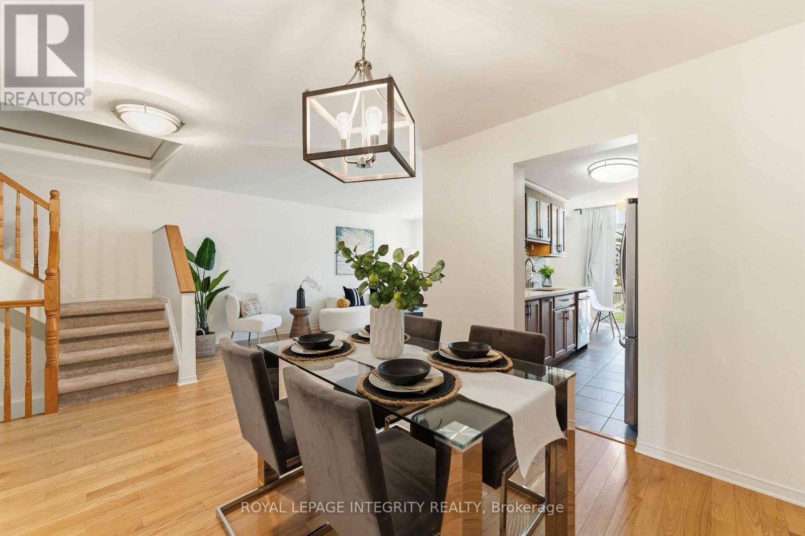 13 SOUTHPOINTE AVENUE - 8