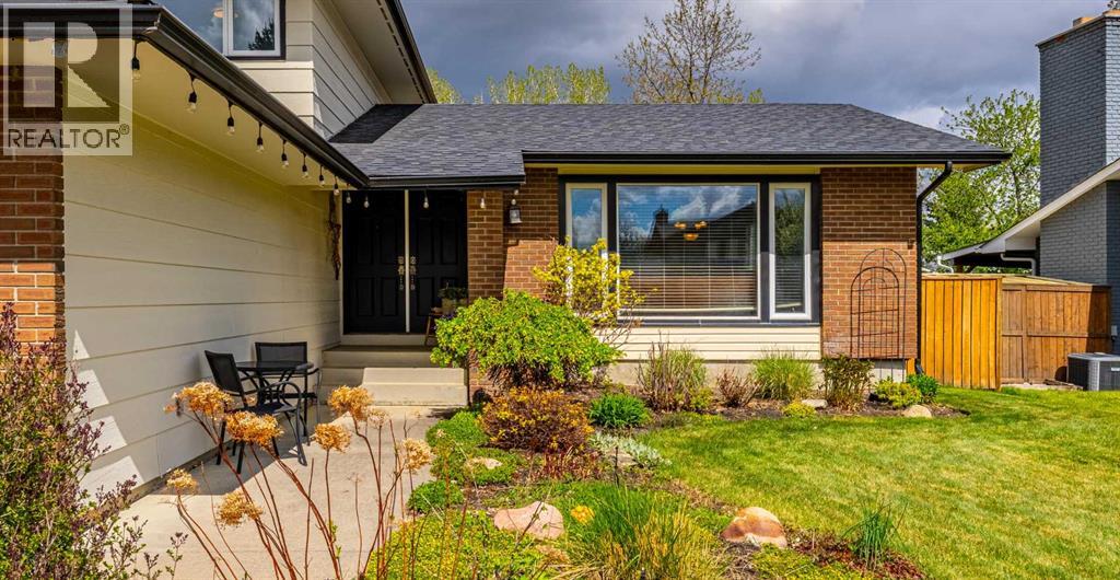 51 Midvalley Crescent SE - 7
