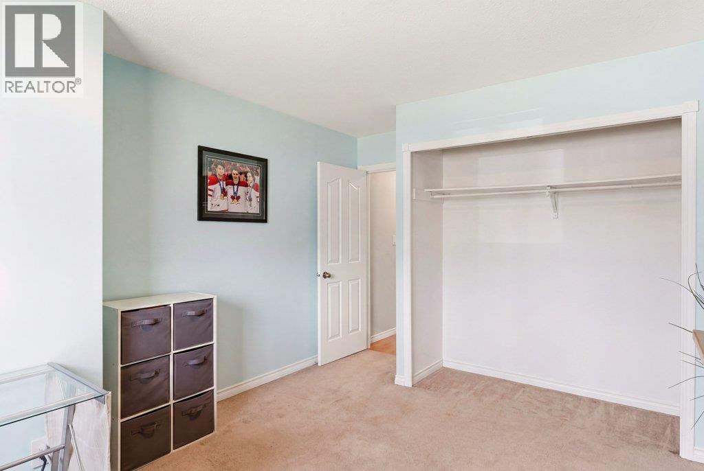 477 Hardie Road - 14
