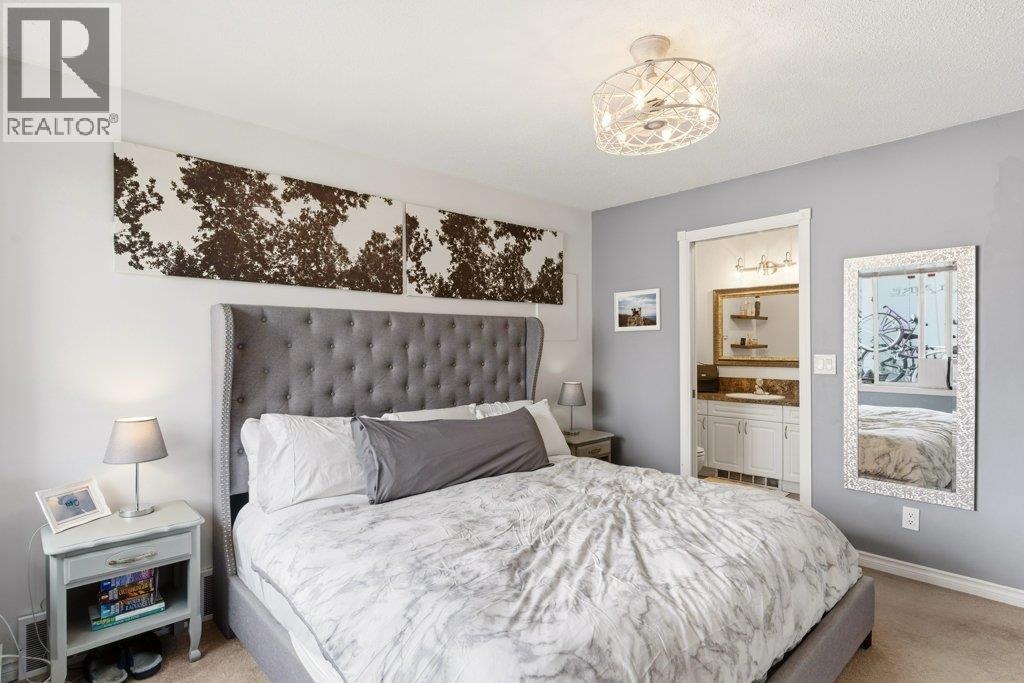 477 Hardie Road - 7