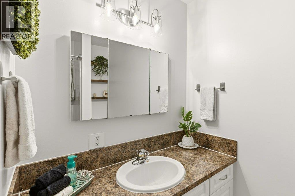 477 Hardie Road - 6
