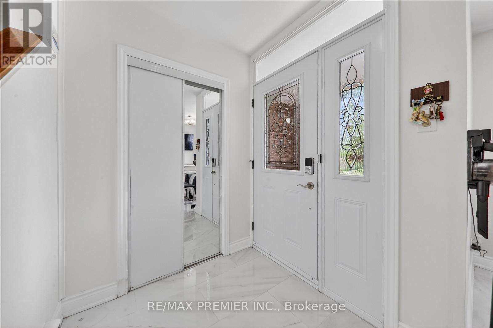 #48 85 DRIFTWOOD AVENUE - 27