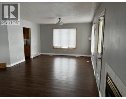 10763 86 Street, Fort St  John, BC V1J8E4 Photo 13