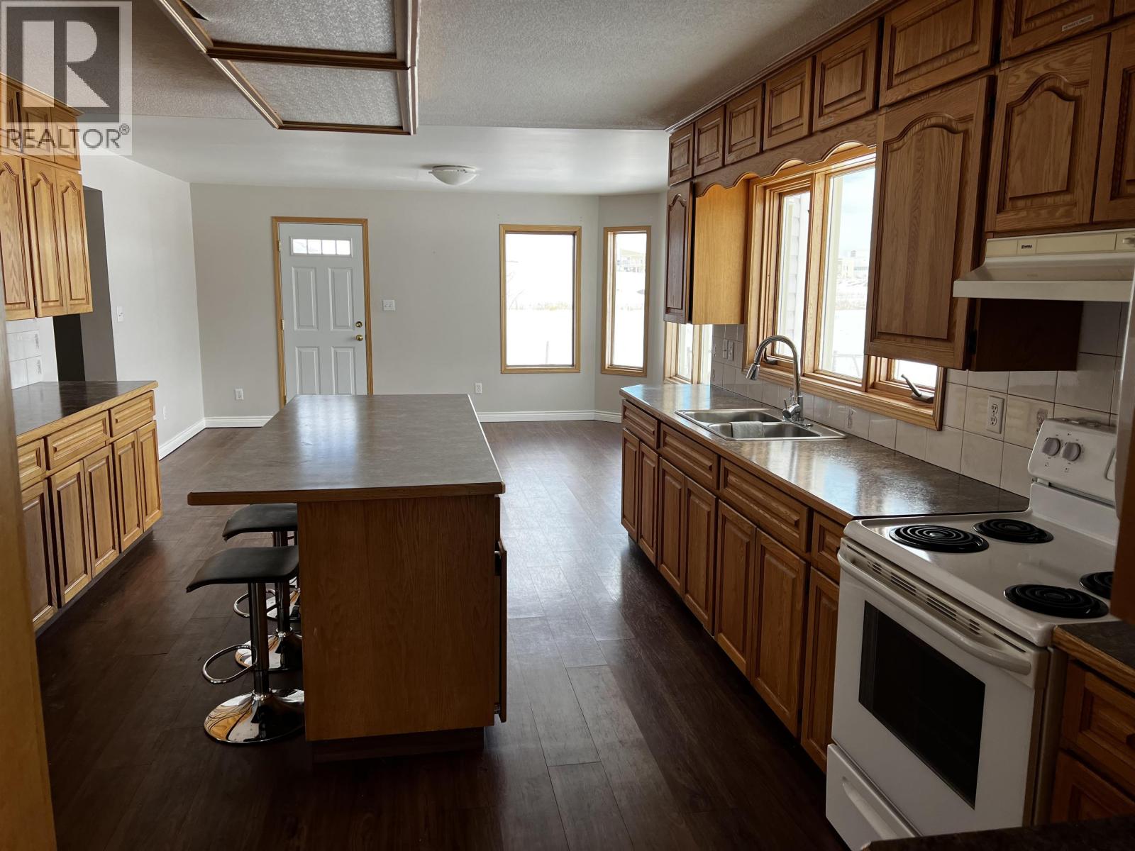10763 86 STREET - 7