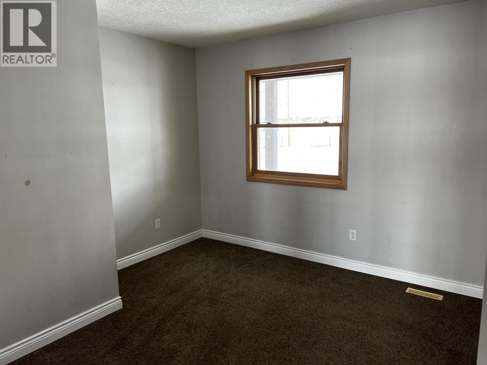 10763 86 STREET - 26