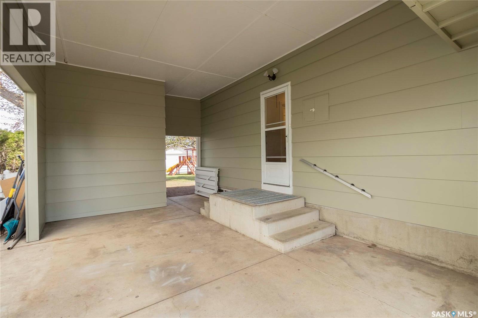 1515 Hilliard STREET E - Image 3