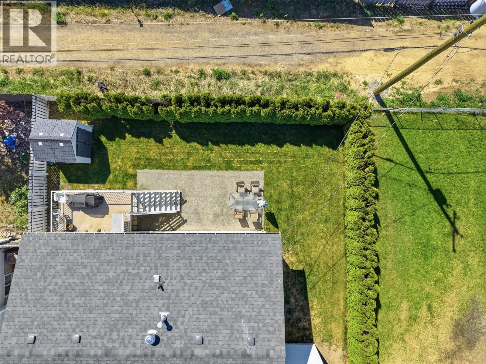 1335 LETHBRIDGE Avenue - 54