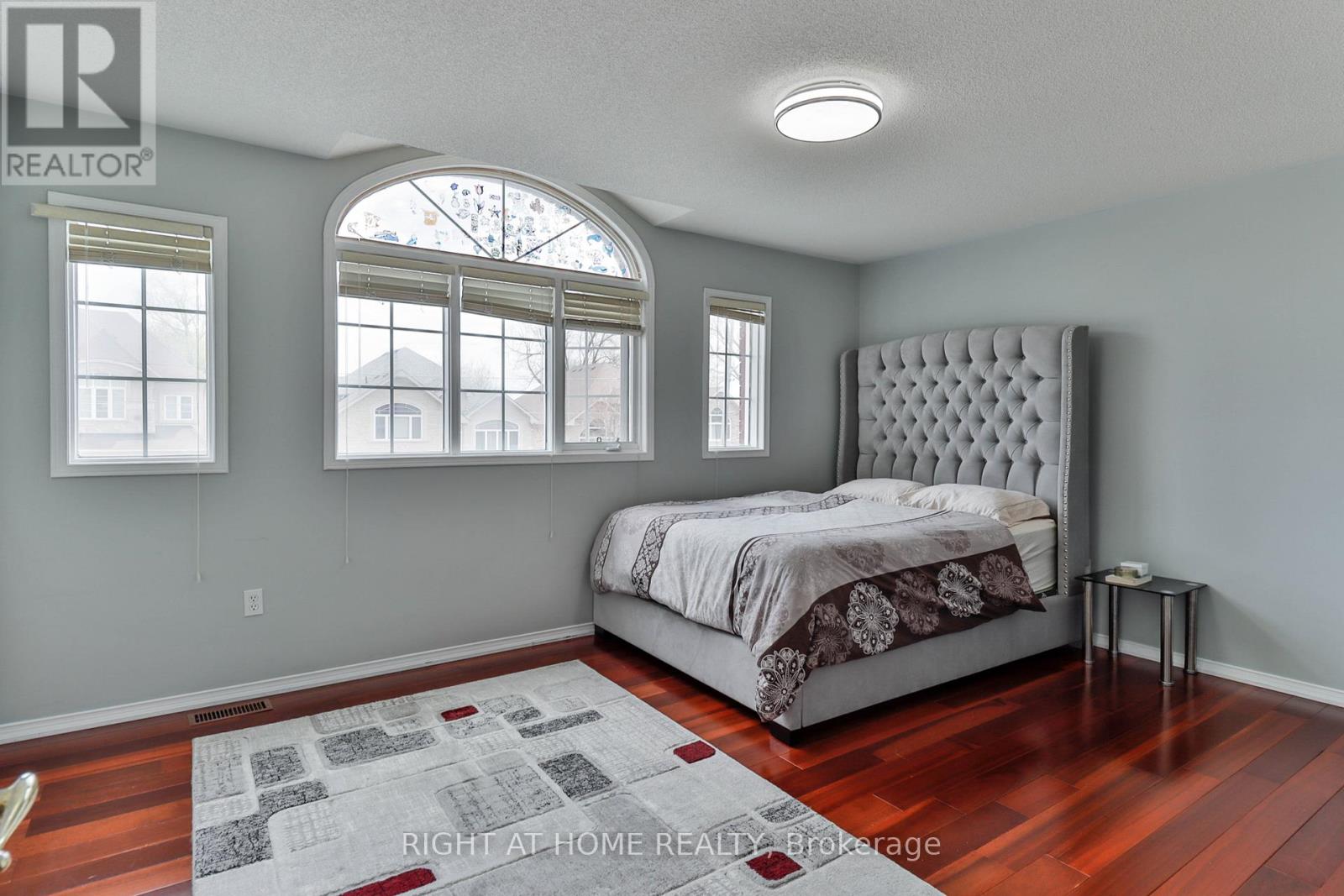 1856 WOODVIEW AVENUE - 37