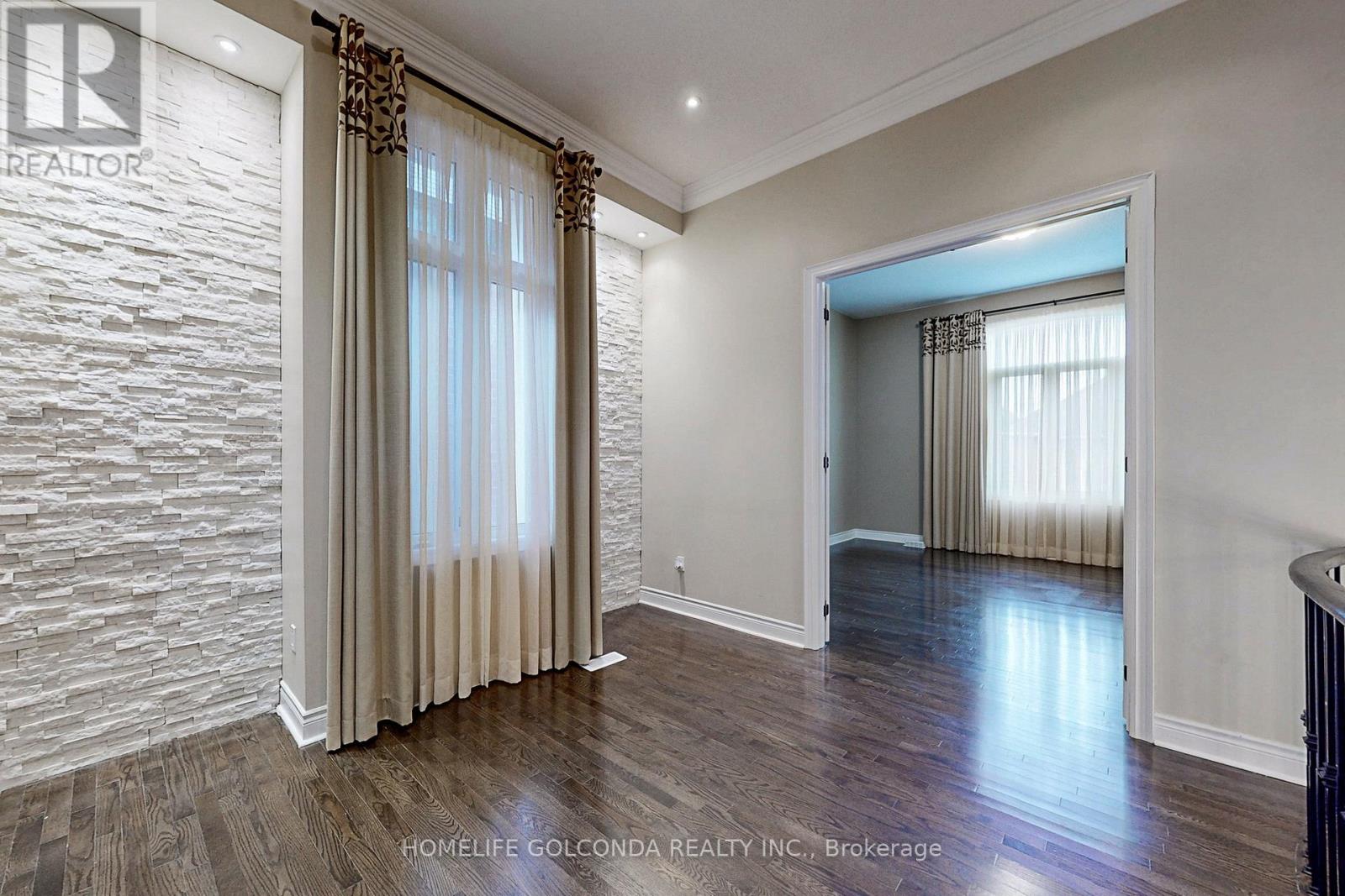 43 BELLOTTI CRESCENT - 20